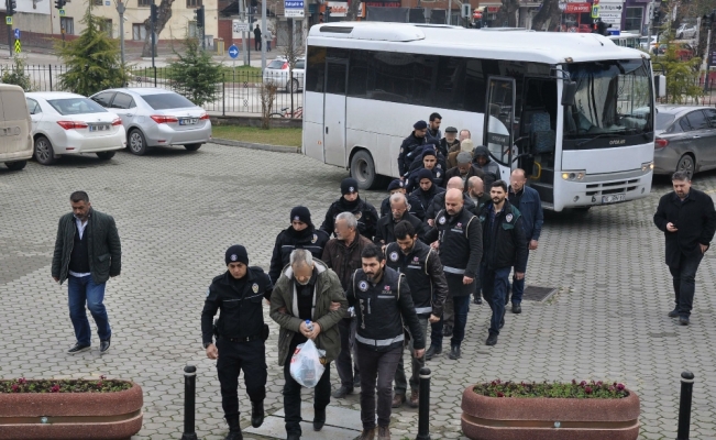 3 ilde silah kaçakçılarına operasyon: 61 gözaltı