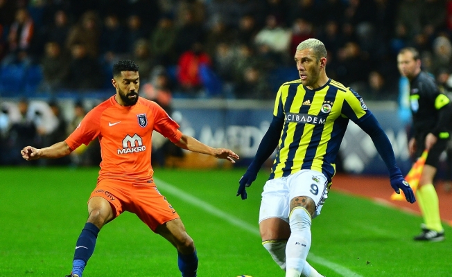 Fenerbahçe, Başakşehir’i devirdi