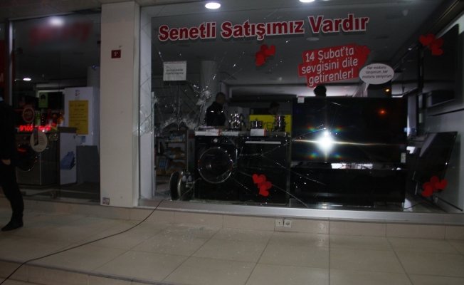 İstanbul’da beyaz eşya mağazası soygunu