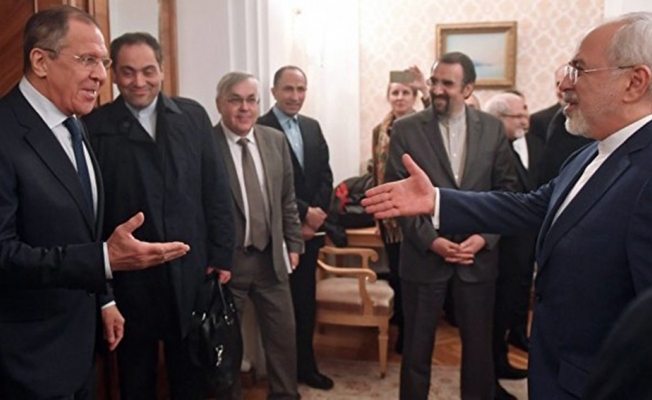 Lavrov, İranlı mevkidaşı ile bir araya geldi