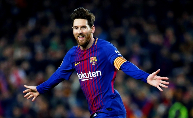 Messi rekorlara doymuyor