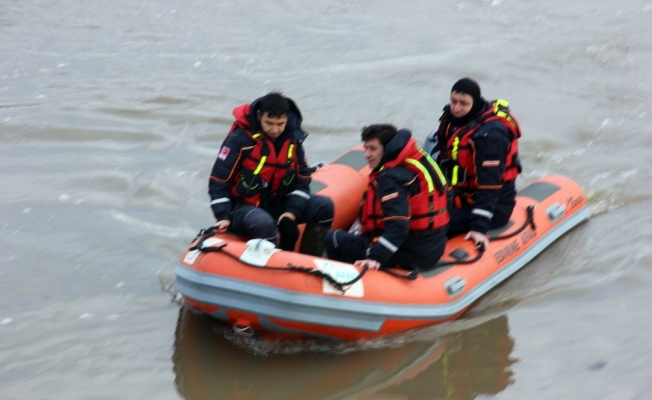 ’Mülteci botu battı’ iddiaları doğrulanamadı