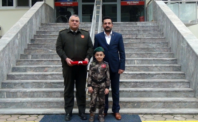 O da askerlik için başvuru yaptı