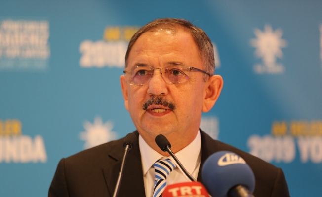 Özhaseki: Sakal uzatıp DEAŞ’cı, kestirip PYD’li oluyorlar
