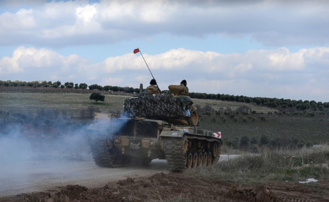Türk tankları ilerlemeye devam ediyor