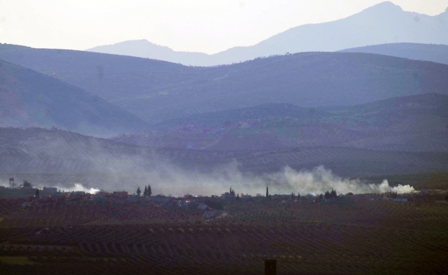 Uçaklar havadan, ÇNR ve obüsler karadan bomba yağdırdı