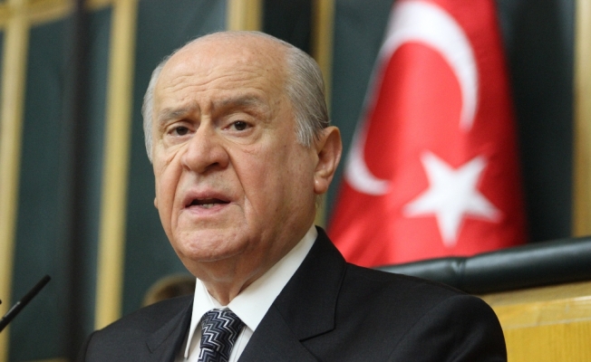 Bahçeli’den Hasan Celal Güzel’in ailesine başsağlığı mesajı