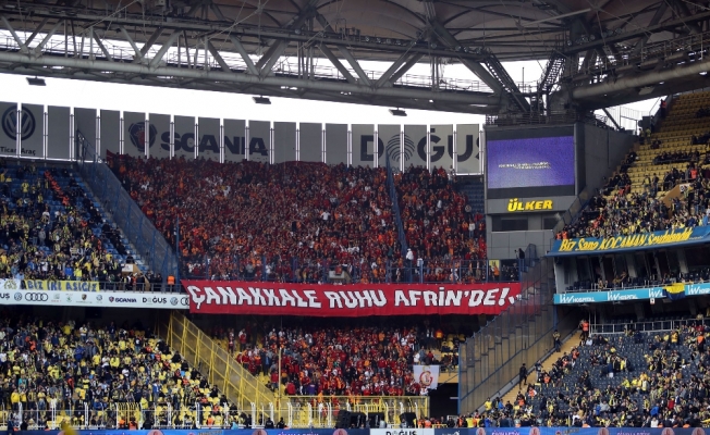 Galatasaray taraftarından Kadıköy’de anlamlı pankart