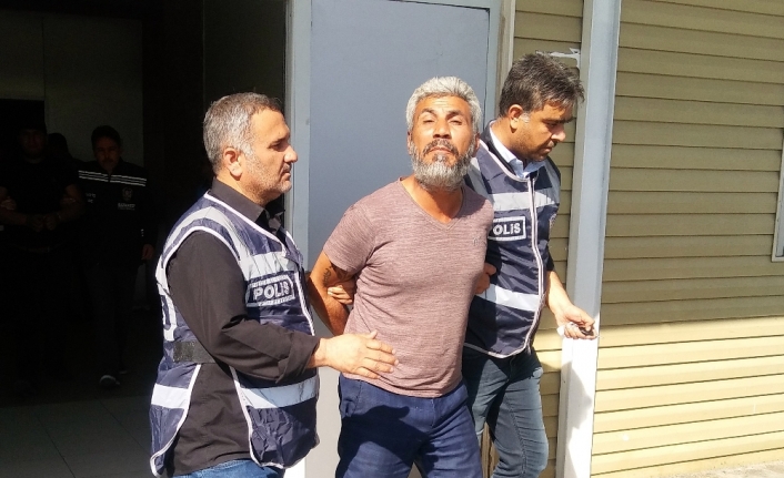 290 bin TL çalan hırsızlar yakalandı