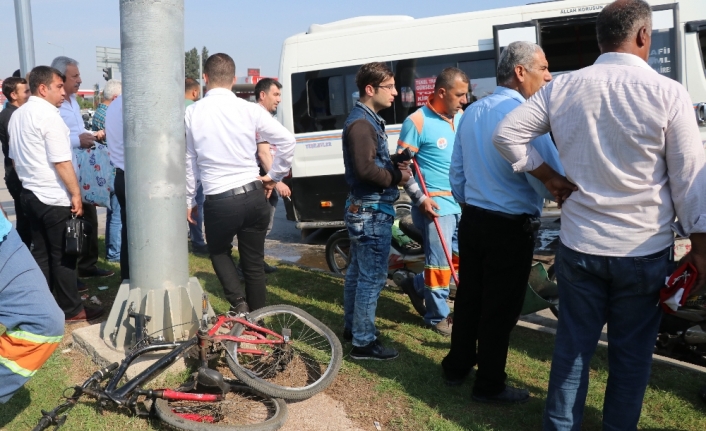 Adana’da zincirleme trafik kazası: 16 yaralı