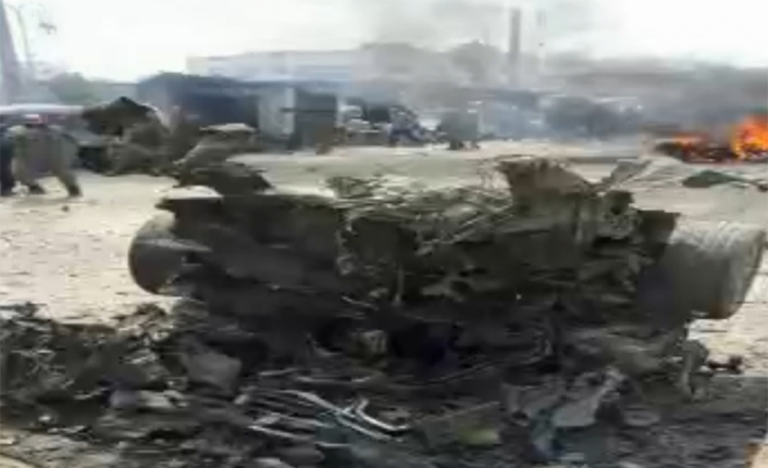 Azez’de bomba yüklü araç patlatıldı