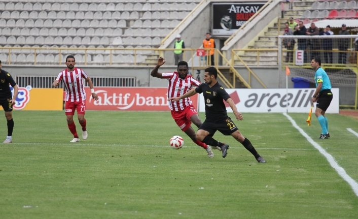 Boluspor, İstanbulspor’u rahat geçti