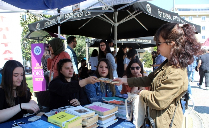 Bu festivalde para değil, kitap geçiyor