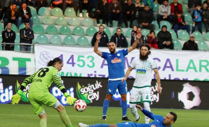 Çaykur Rizespor 3 puanı tek golle aldı