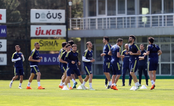 Fenerbahçe’de Kasımpaşa hazırlıkları sürüyor