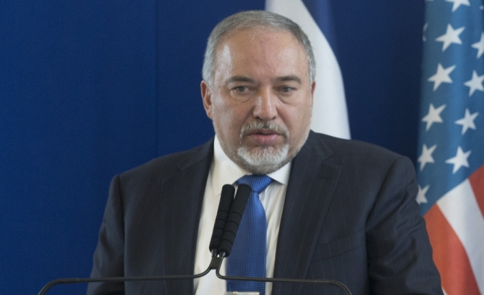 Liberman’dan katliama övgü