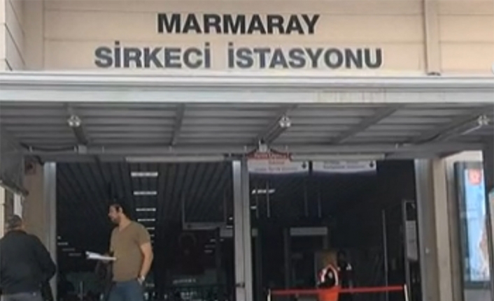 Marmaray Sirkeci İstasyonunda bir kişi raylara düştü