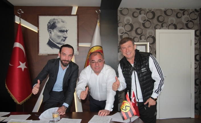 Tanju Çolak ile Eskişehirspor anlaştı