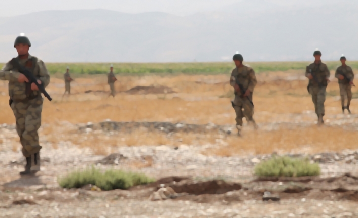 Tunceli’de çatışma: 3 asker hafif yaralı