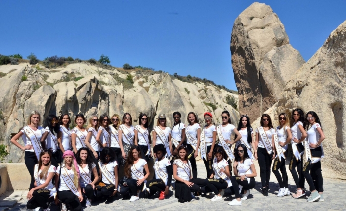 28 ülkeden gelen güzeller Kapadokya’yı gezdi