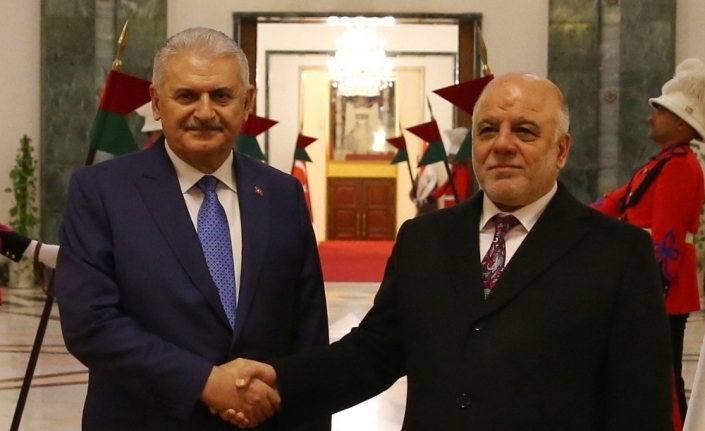Başbakan Yıldırım, İbadi ile Irak seçimlerini görüştü