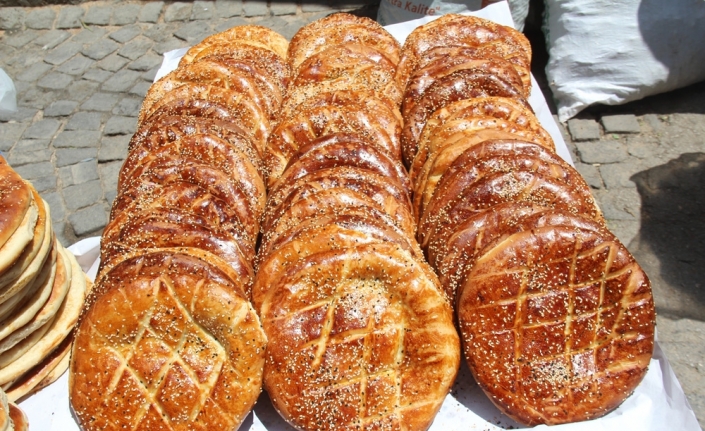Elazığ’da Ramazan’ın vazgeçilmezi "Nohut Ekmeği"