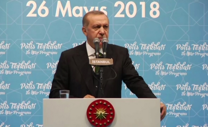 Erdoğan polis teşkilatıyla iftarda buluştu