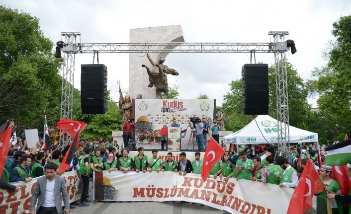 Fatih’te binlerce kişi, ABD’nin Kudüs kararını protesto etti