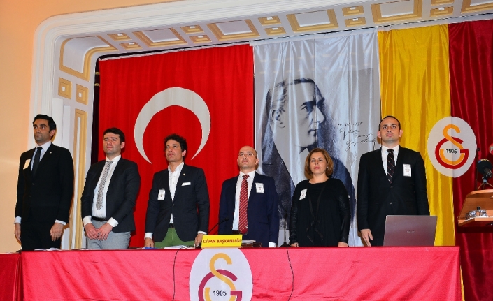 Galatasaray’da başkan adayları son konuşmalarını yaptı