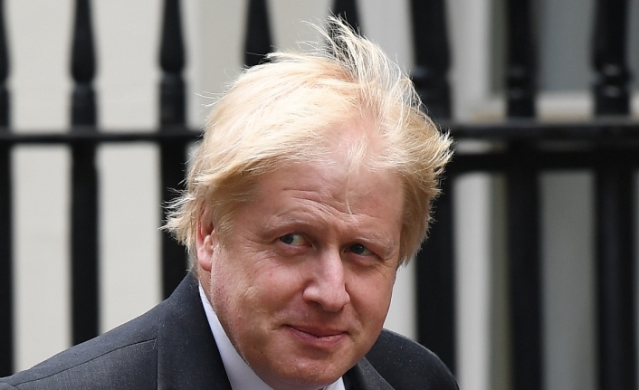 İngiltere Dışişleri Bakanı Johnson telefonda işletildi