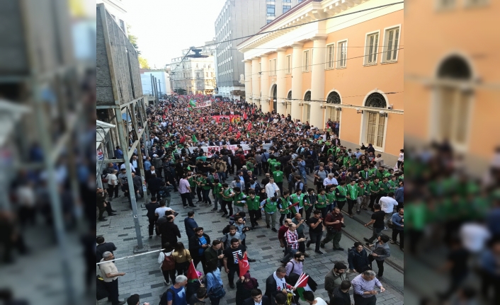 İstiklal Caddesi’nde ABD ve İsrail protestosu