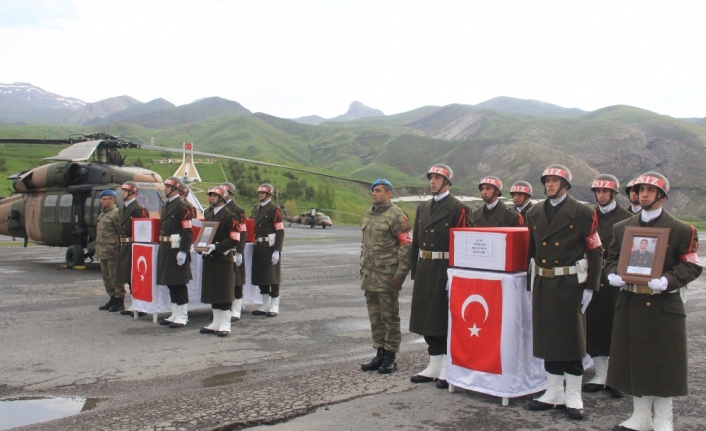 Şehitler memleketlerine uğurlandı