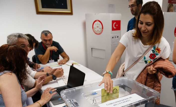 ABD’deki Türk vatandaşları sandığa gitmeye başladı
