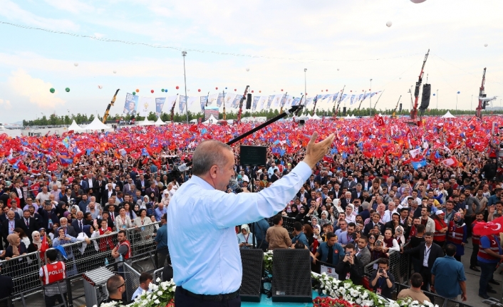 “Adalar’daki atları faytonların..."