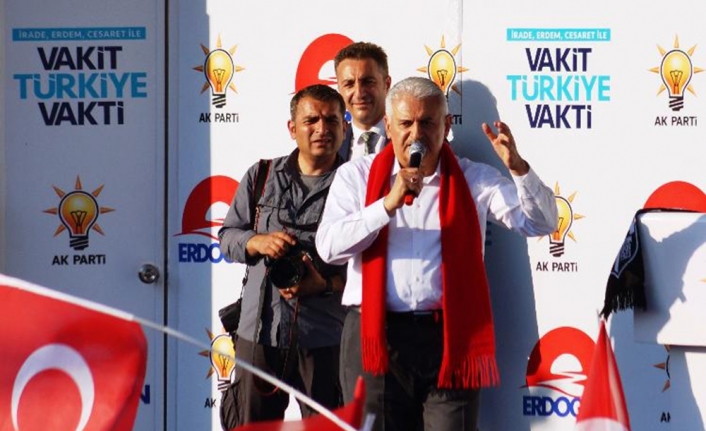 Başbakan Yıldırım’dan CHP’li İnce’ye "Menderes" eleştirisi