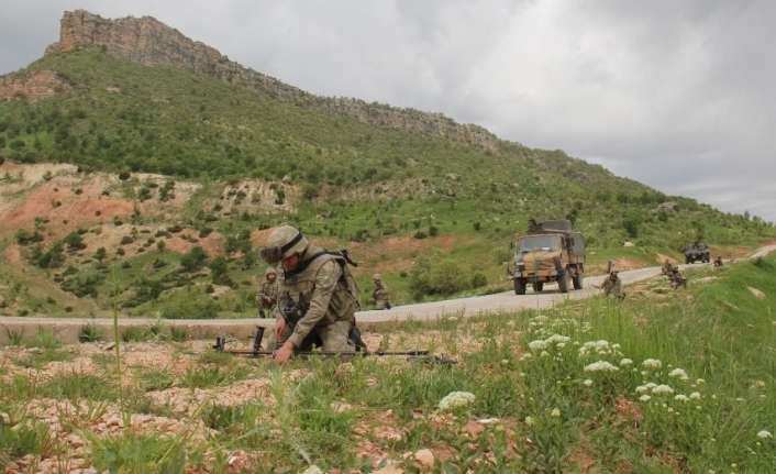 Bitlis’te terör operasyonu: 2 EYP imha edildi