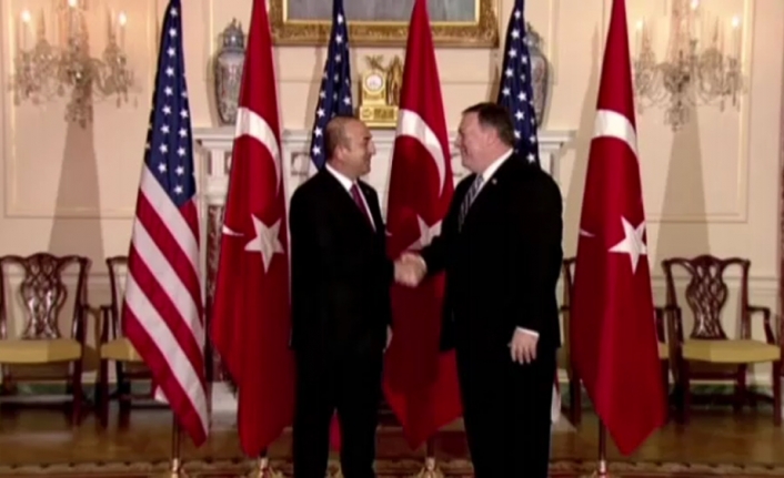 Çavuşoğlu ile Pompeo’nun görüşmesi devam ediyor