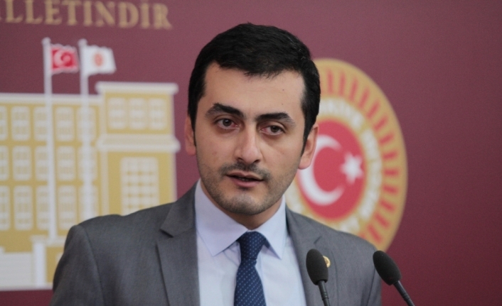 CHP eski Milletvekili Eren Erdem gözaltına alındı