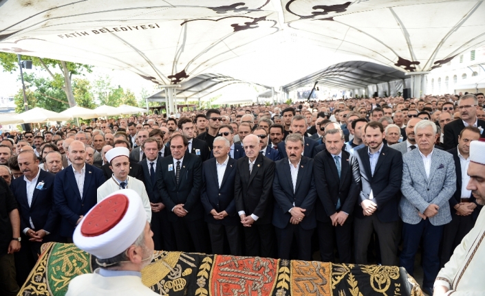 Erdoğan Demirören son yolculuğuna uğurlandı