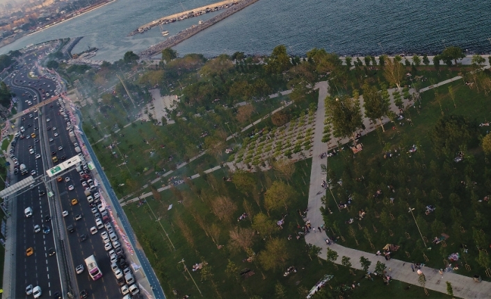 İftar yoğunluğu havadan görüntülendi