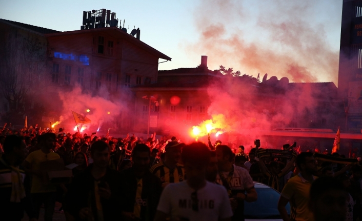 Kadıköy’de Ali Koç coşkusu