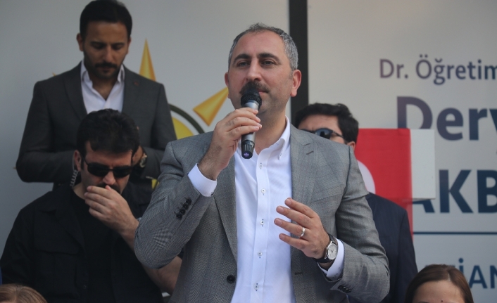 “Kılıçdaroğlu ve İnce’nin derdi Türkiye değil CHP’yi yönetmek”