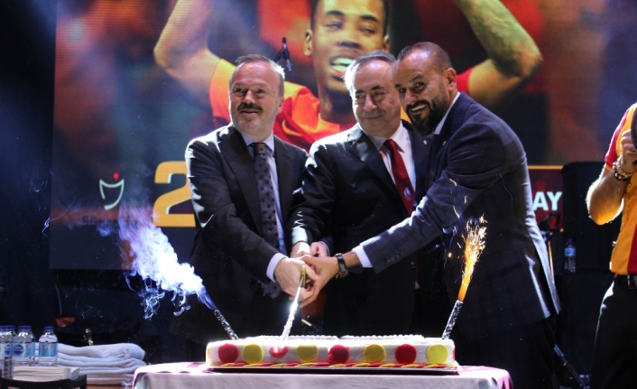 Konya’da Galatasaray 21. şampiyonluğunu kutladı