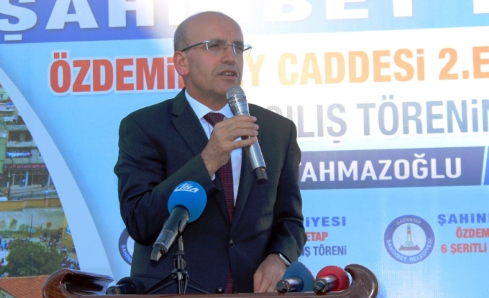 Şimşek, büyüme verilerini değerlendirdi