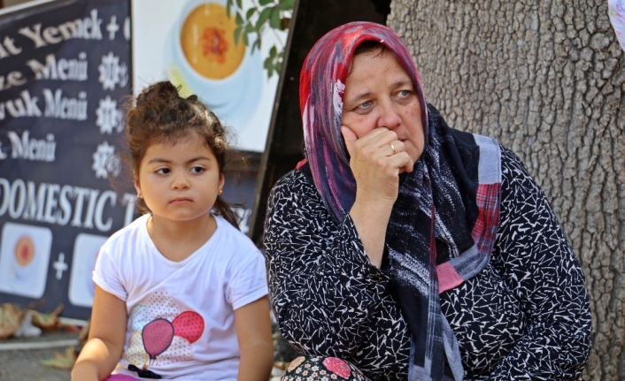 15 gün arayla çıkan yangın mahalleliyi sokağa döktü