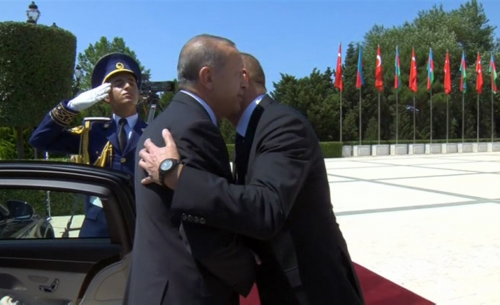 Aliyev Erdoğan’ı böyle karşıladı