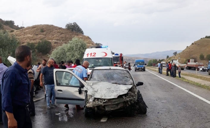 Ankara’da feci kaza: 3 ölü, 6 yaralı