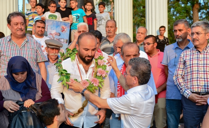 Başpehlivan Okulu’ya baba ocağında coşkulu karşılama