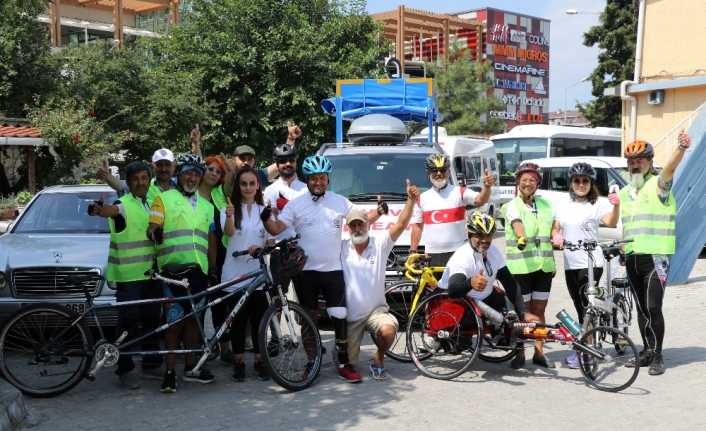 Bisikletle gidecekleri 10 ülkede ‘sessiz çığlık’ atacaklar