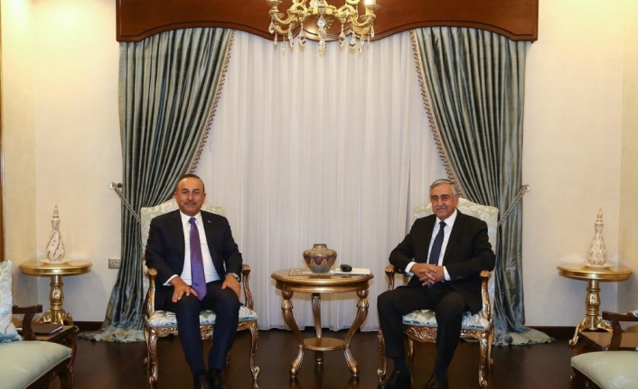 Çavuşoğlu, Mustafa Akıncı ile görüştü